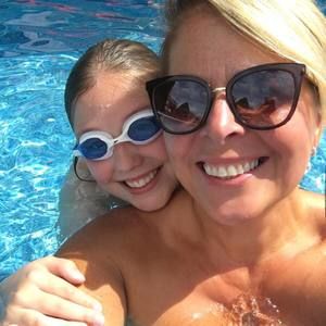 Meet your Posher, Deborah